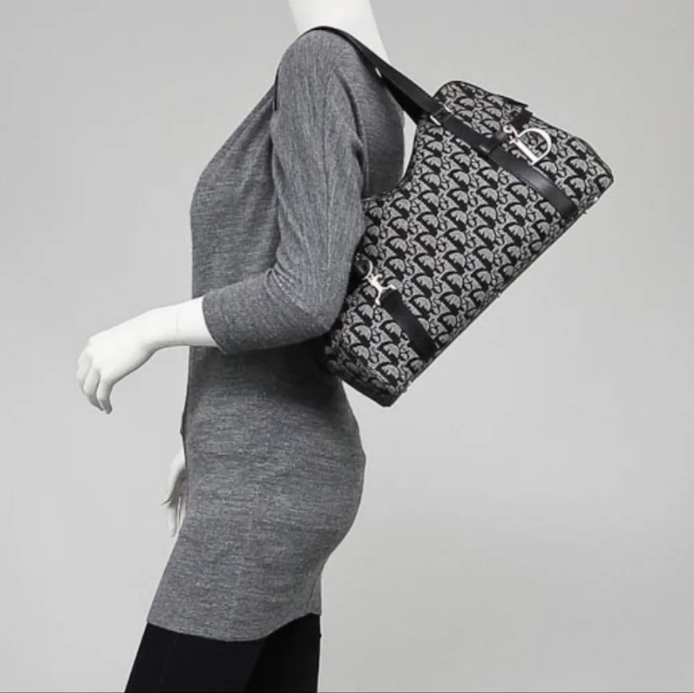 DIOR Diorissimo Trotter Charm Bag - Picture 13 of 14